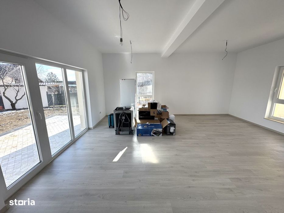 570mp teren!BECI de 30mp!ASFALT!CANALIZ!VilaPopasPacurari-ValeaLupului