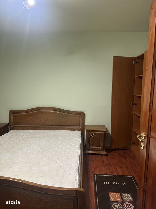 Campina - ap. 2 cam mobilat - 300 Euro/Luna