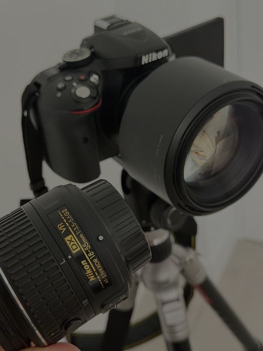 Nikon D5300 + 85mm f/ 1.4G Obiectiv + Set