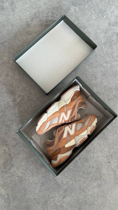 New Balance 9060 “Flat Taupe