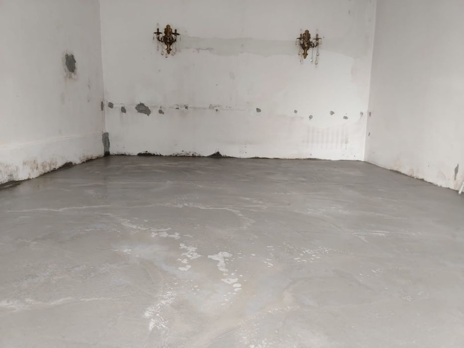 Штукатурка,стяжка,траншеи