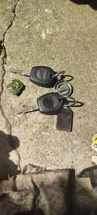 Части от Нисан Алмера N16 2.2D