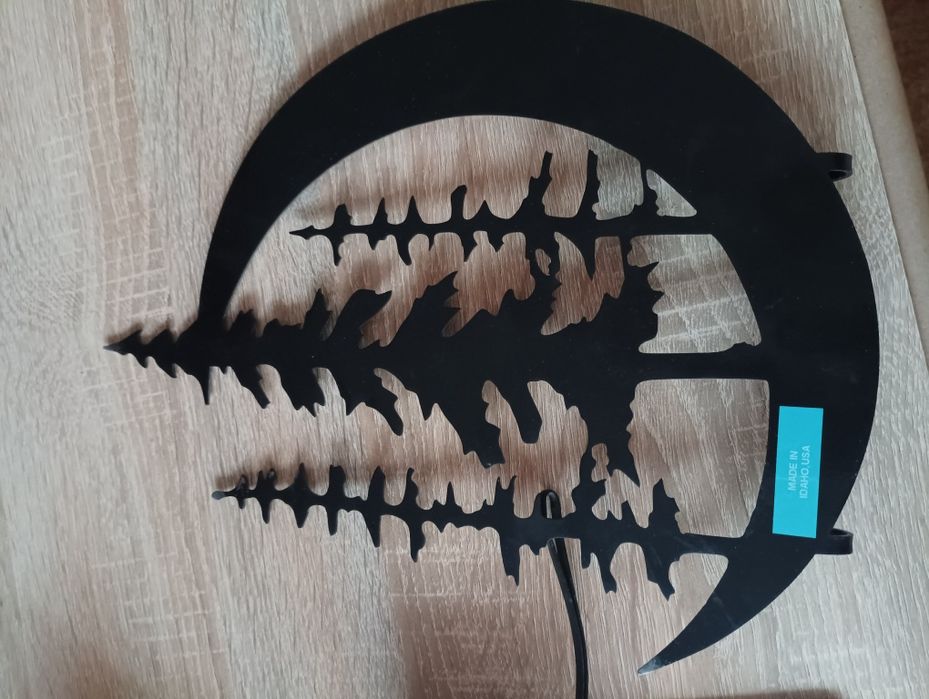 Продавам плазмено изрязана стомамене декорация