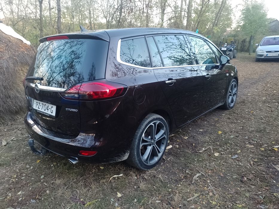 Opel Zafira C Turer ediție limitată