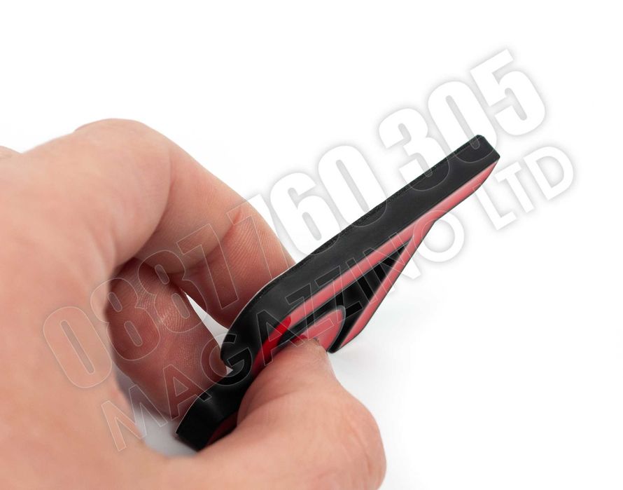 Ford ST Емблема Червено и Черно 3Д Метален Надпис