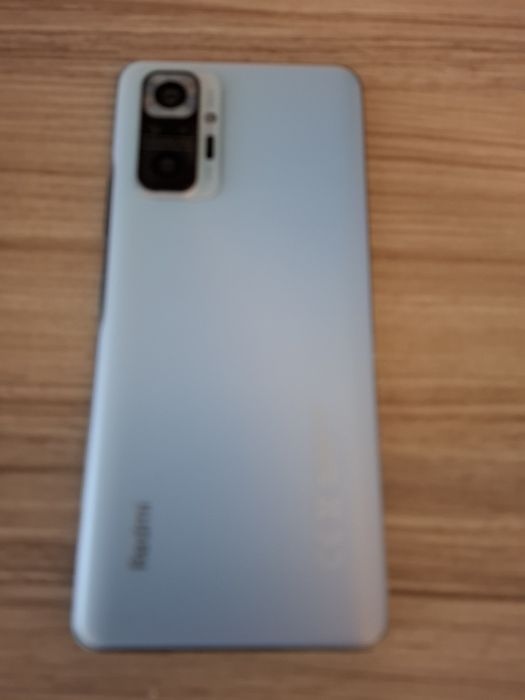 Продавам Redmi note 10pro