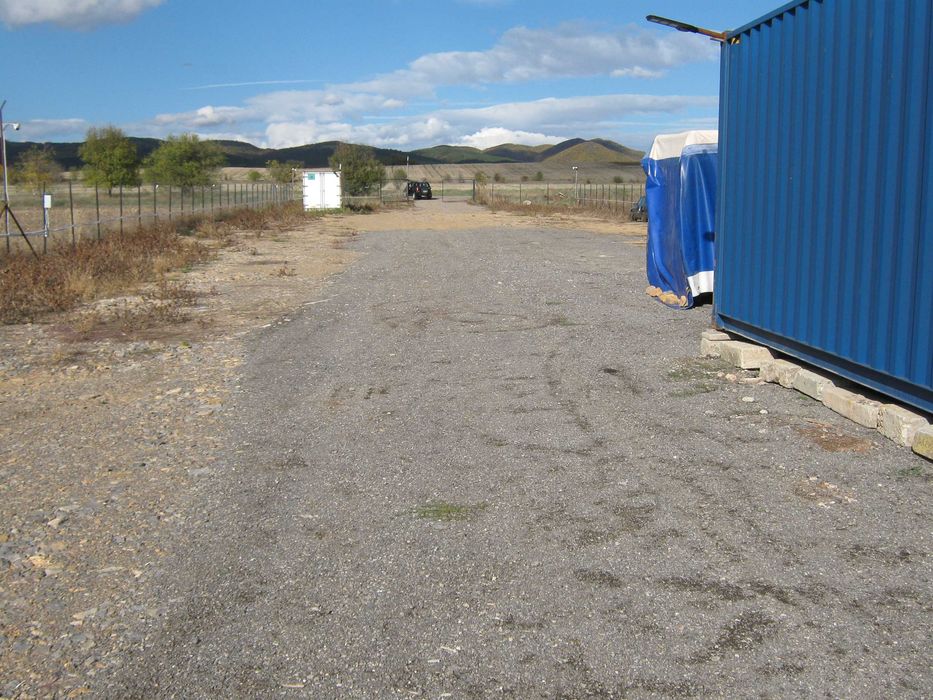 Продава се Парцел в с. Доброславци, Област София-град - 3400 кв.м за 59 €/кв.м - Снимка #9