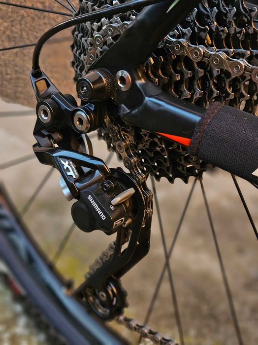 Vând bicicletă Specialized Crave Expert 29