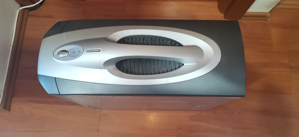 Desktop pentru piese