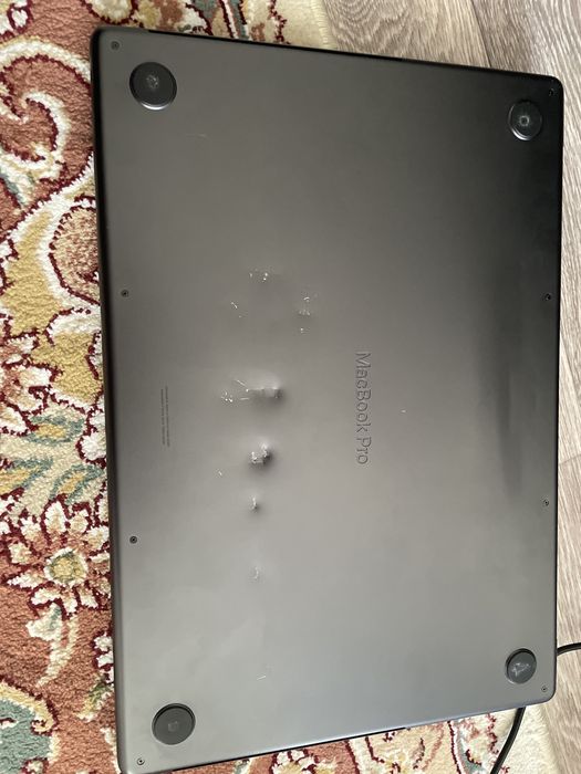 Apple MacBook Pro 16 (2023) MRW13
