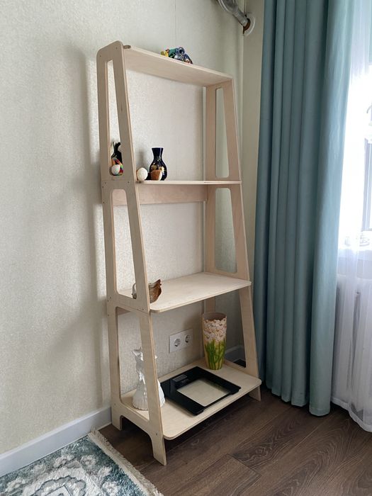 Полка деревянная