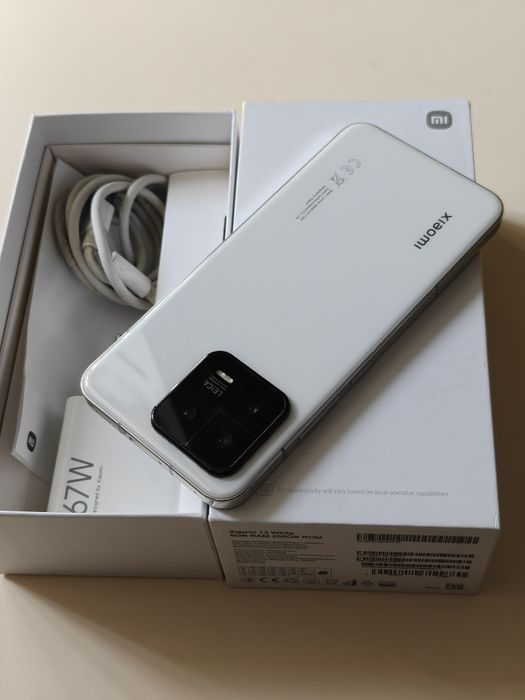 Xiaomi 13 256 gb Ram 8 5G