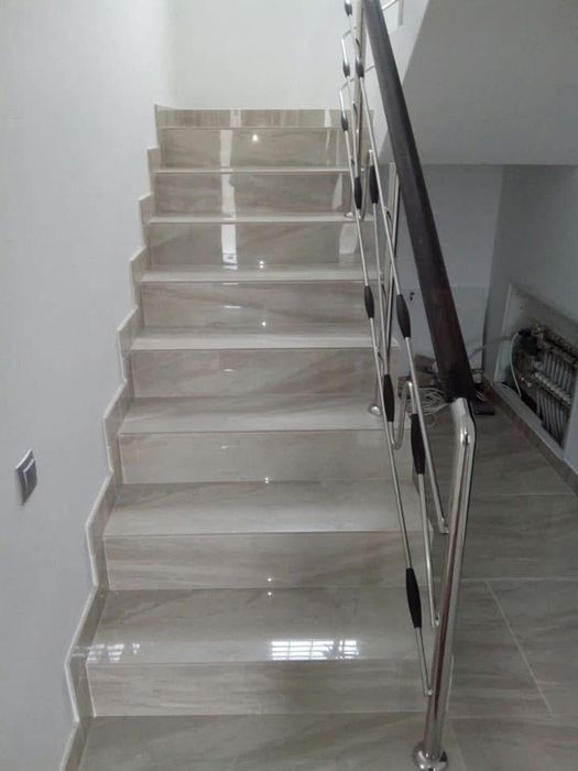 Echipă cu experiență in finisaje interioare si exterioare