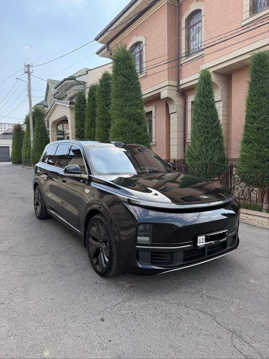 Li 9 ultra 2025 yil