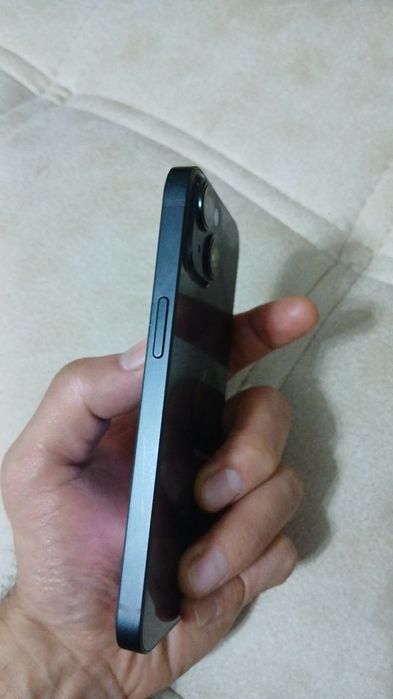 Продается iphone 14 темно синий