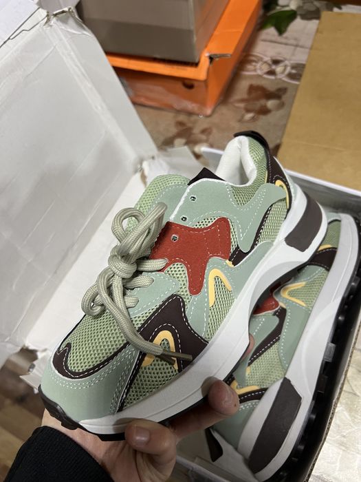 Распродажа новая обувь