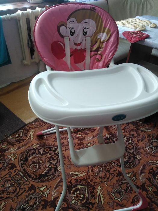 Столик для кормления