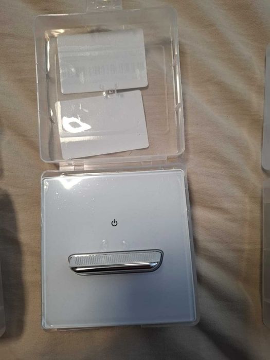 Întrerupătoare tactile – design modern