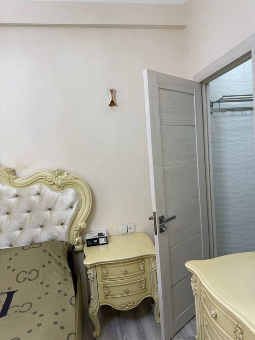 Tashkent shahar yashnabod tuman arentr dustlik metro 4minut.