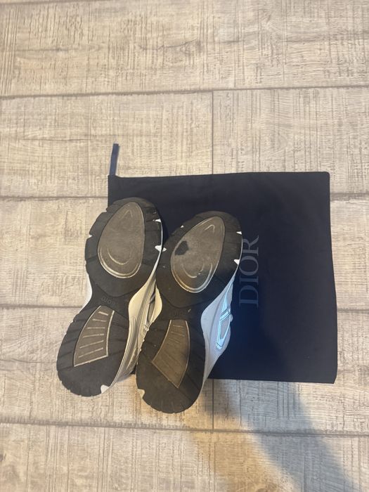 Dior b30 white 45
