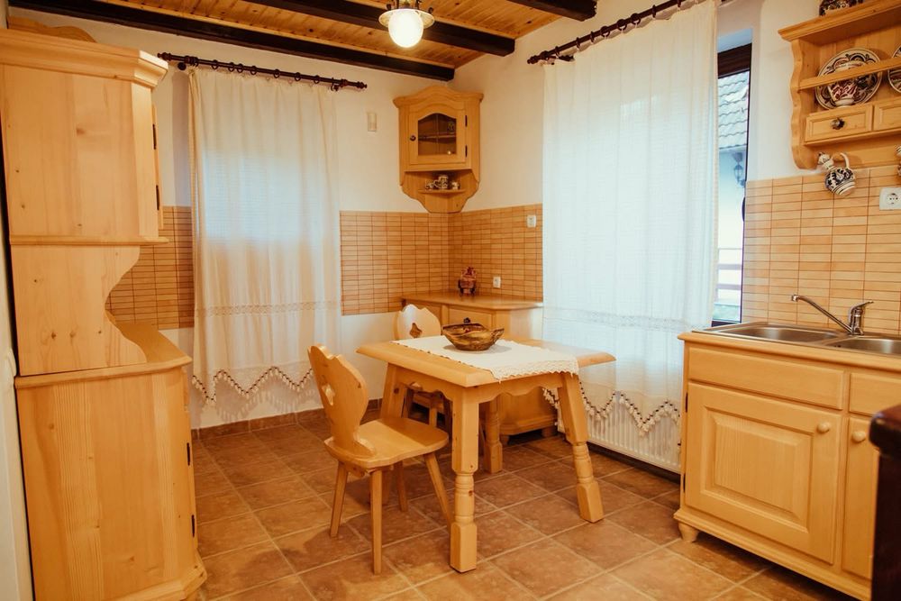 Casa de vanzare in apropiere de Brasov