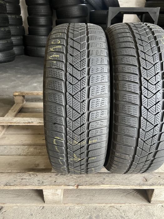 2 anvelope de iarna 205/60/16 pirelli seal inside!