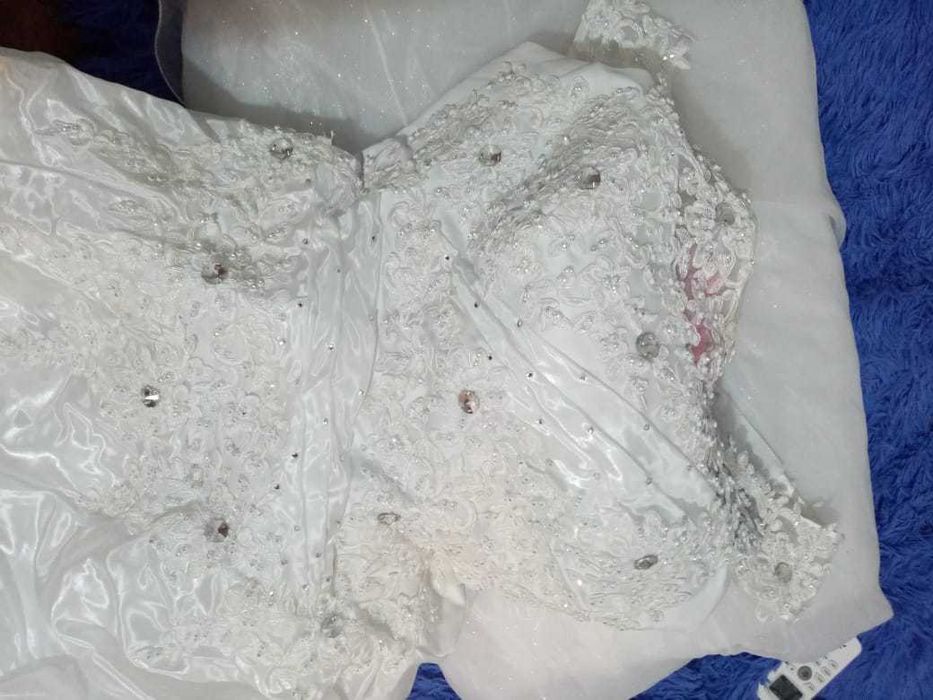 Продам свадебное платье