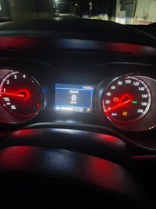 Trekir2 srochna sotiladi