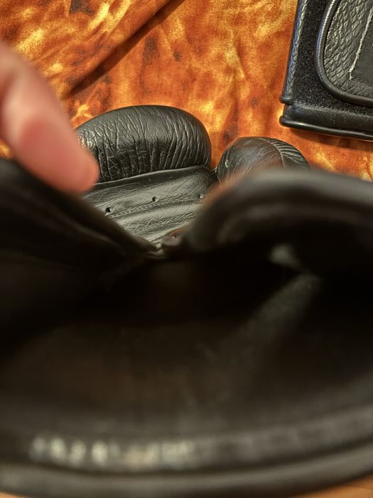 Manusi de box din piele naturala