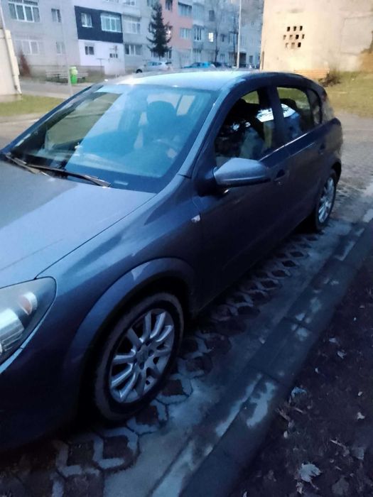Vând Opel Astra H