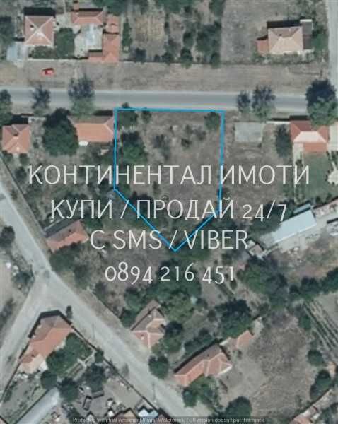 кодг 62961. Дворно място 1500м2 до ток вода, къщи за жилищно