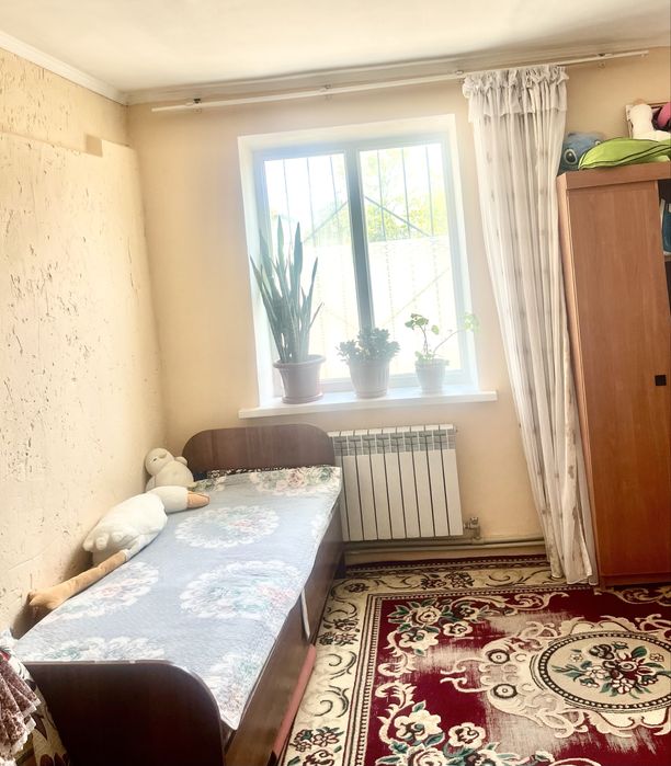 2  бөлмелі пәтер сатылады.Срочно