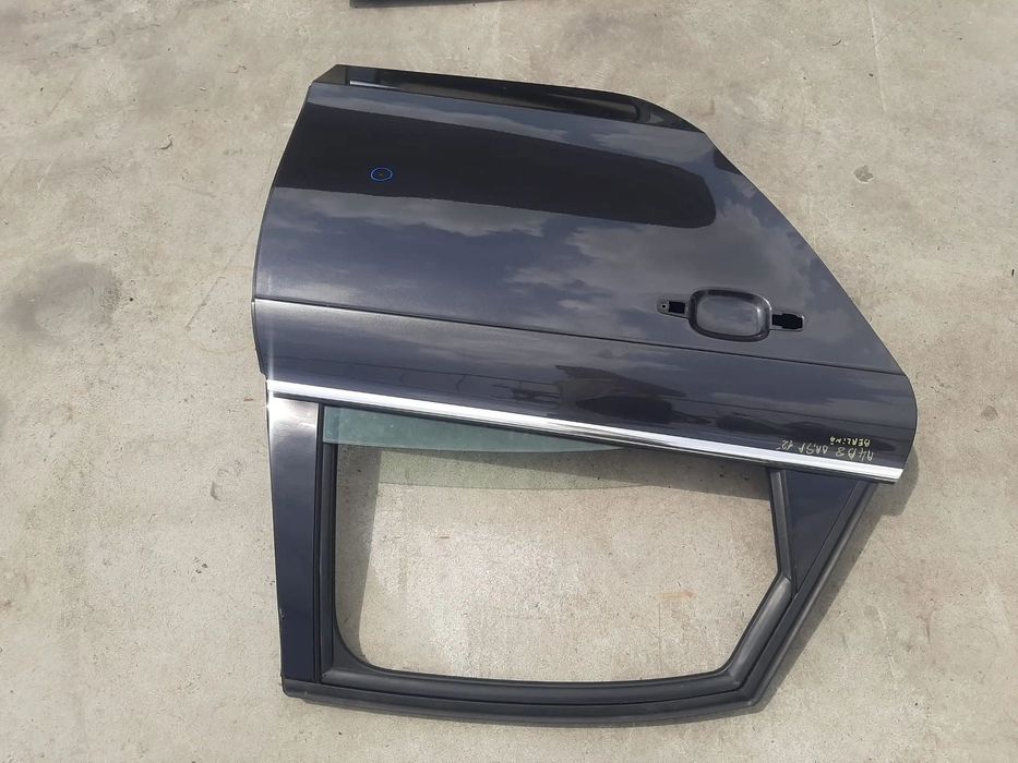usa portiera dreapta spate  audi a4 b8  berlina 2012