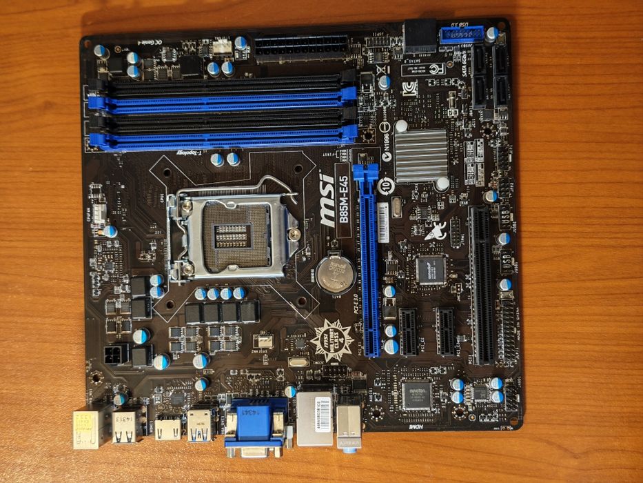 MSI B85M-E45 сокет 1150