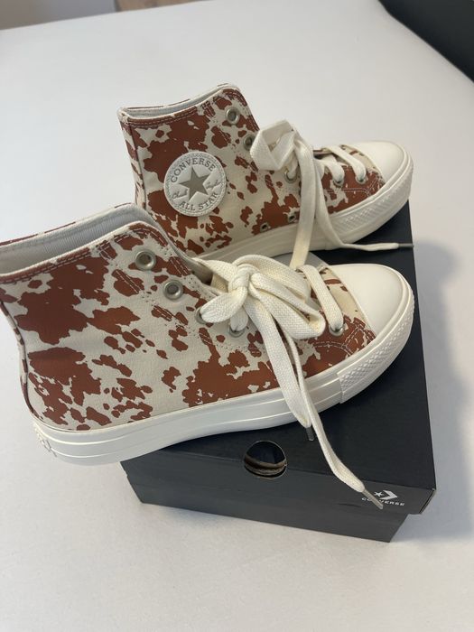 Tenesi Converse Dama, diverse modele si marimi