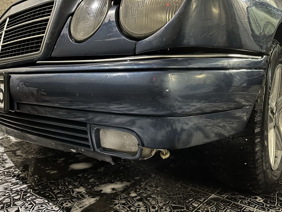 Передний бампер мерседес w210