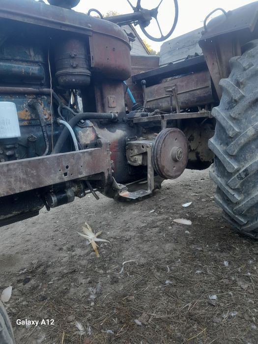 Tractor 650 utos