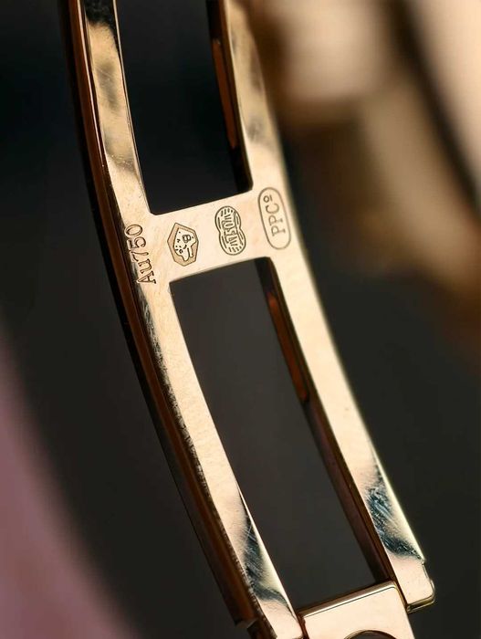 patek philippe nautilus кафяв