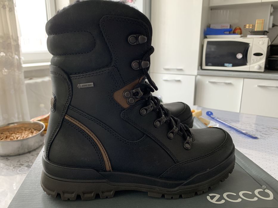 Продам мужскую обувь