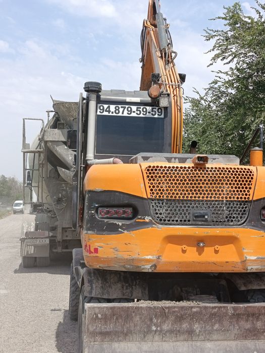 Экскаватор Viamar 75 B