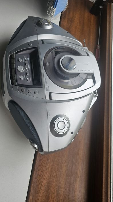 Стерео магнитола бумбокс LG CD-372