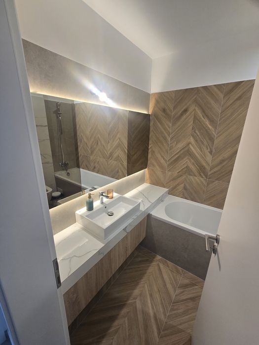 De inchiriat apartament 2 camere Qualis