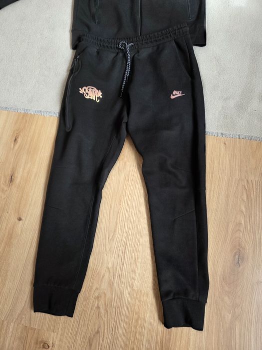 Nike екип.        .