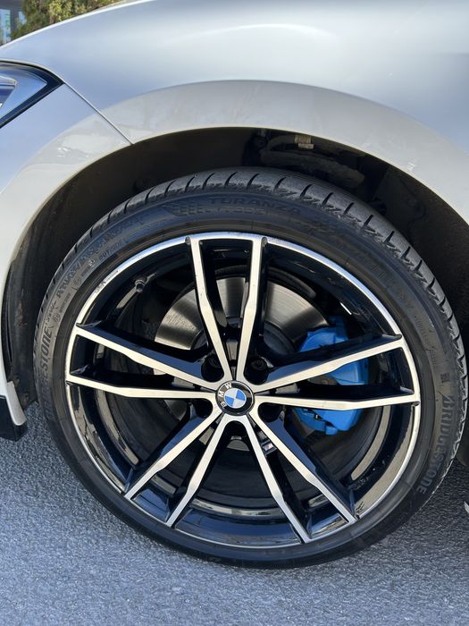 BMW 330i xDrive 258 к.с