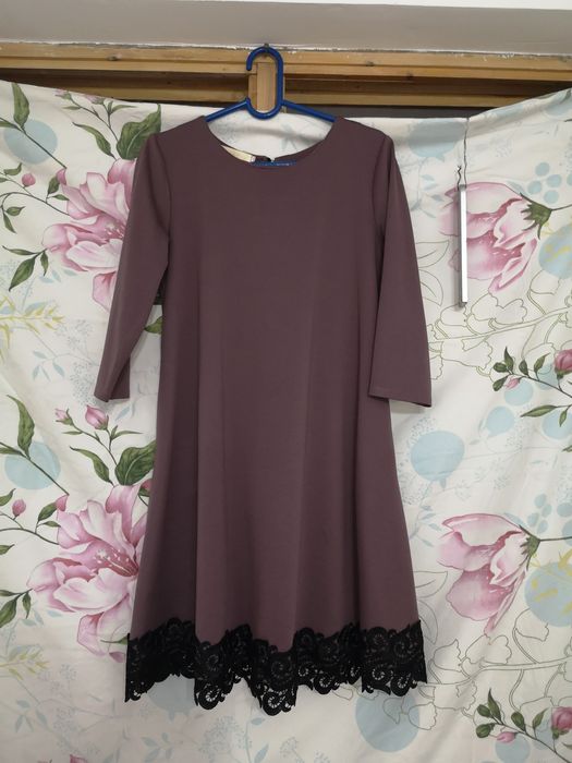 Продам платья повседневный