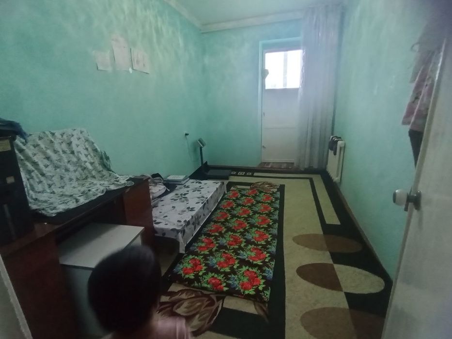 Uy sotiladi sharoitlari bor