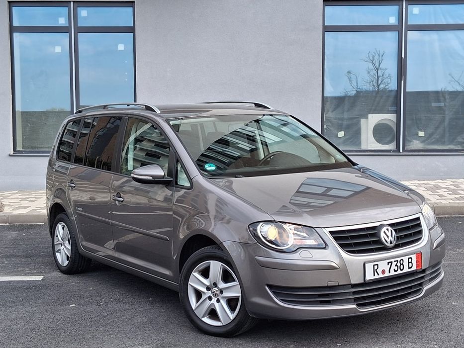 Volkswagen Touran Facelift Model Freestyle