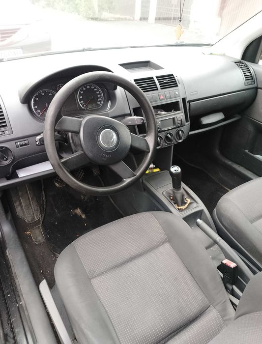 VOLKSWAGEN Polo 2004 — imagine 2