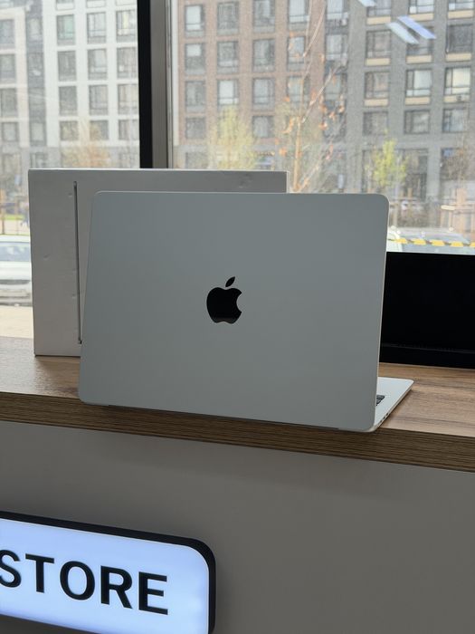 Macbook Air M2 8/512 gb | iStatus