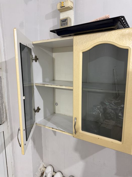 Тумбочка настенный